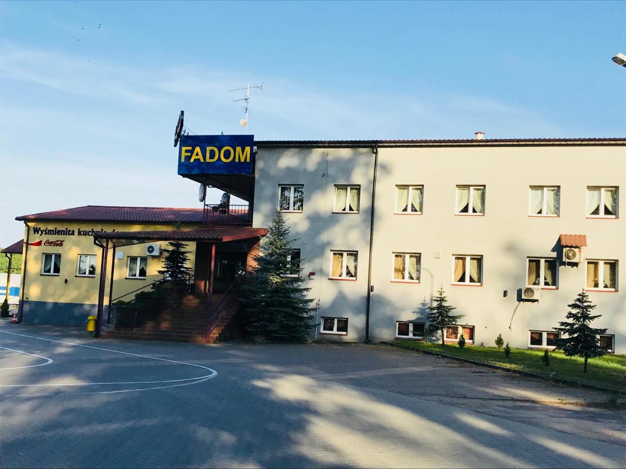 Zajazd Fadom Lomza Ngoại thất bức ảnh